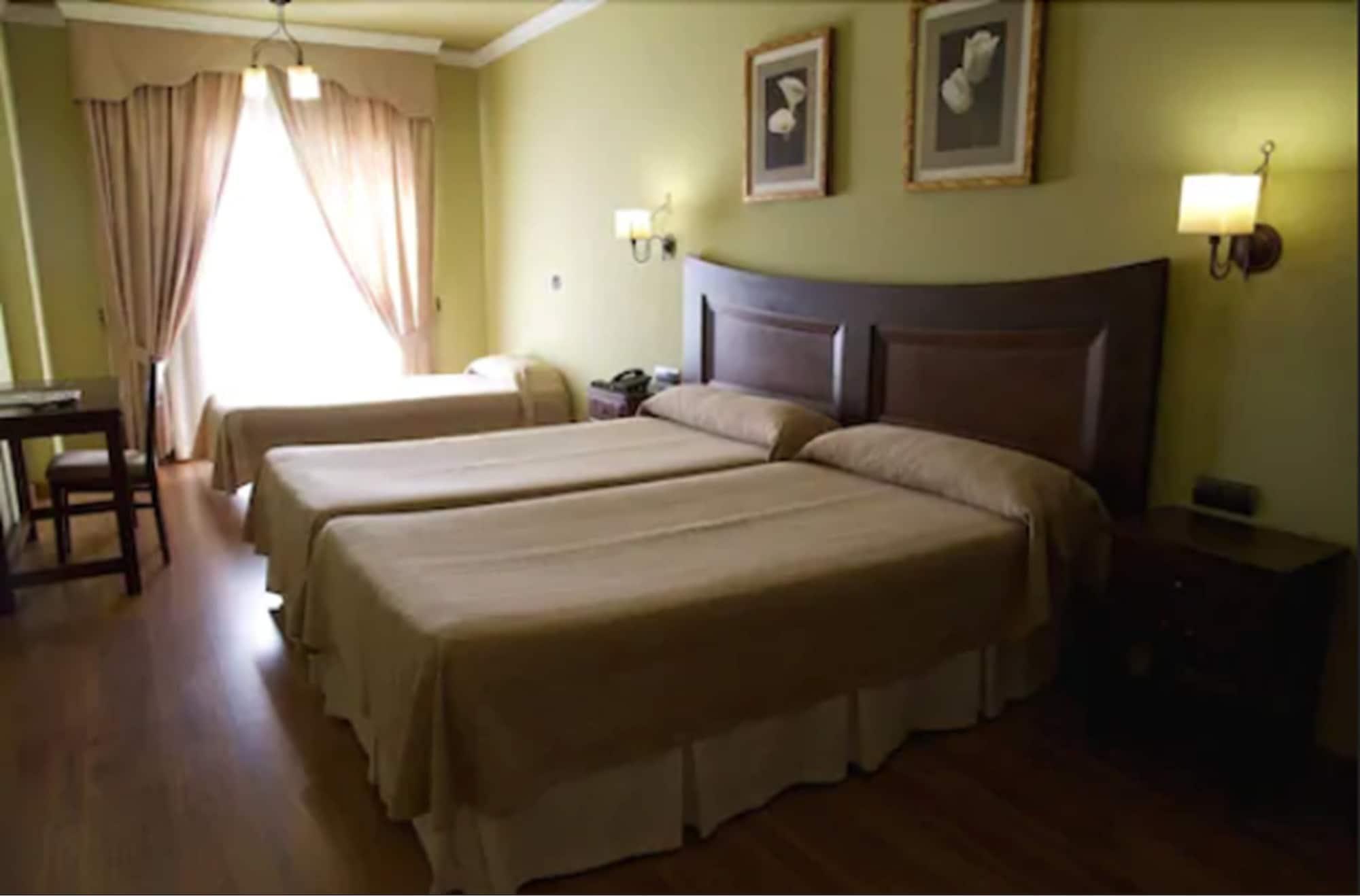 Dolmenes 3* Antequera