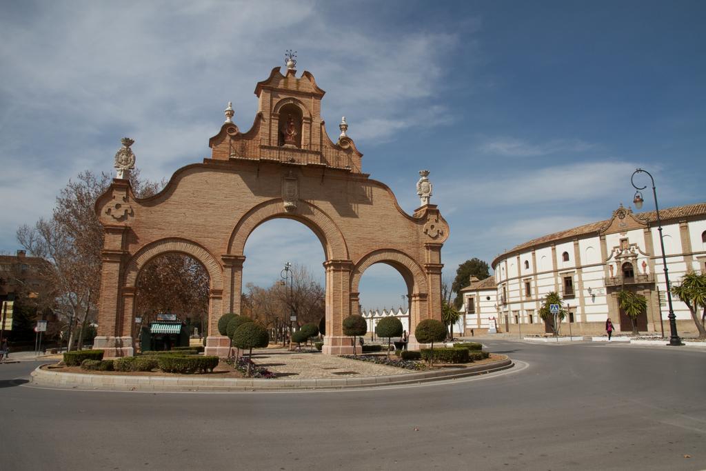 Dolmenes Hotel Antequera